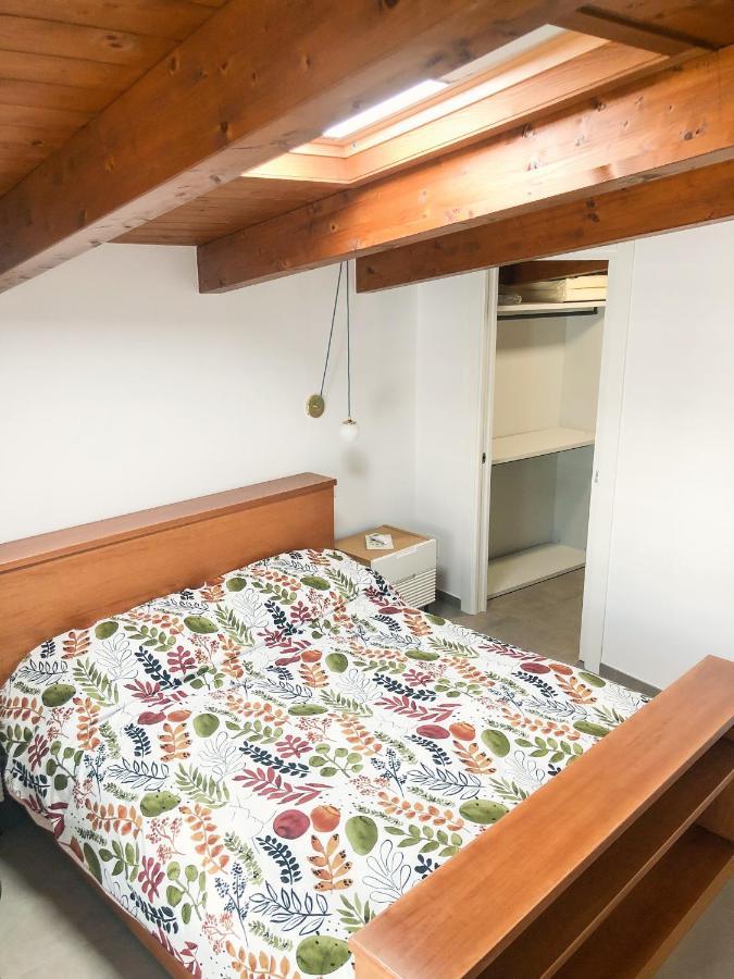 "La Casa Di Ale" Modern Suite Mondragone Exterior photo